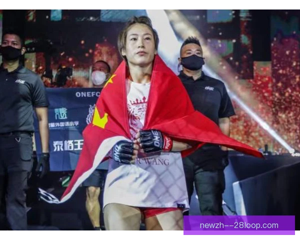 中国综合格斗强化二次进攻，连续压制成为胜负关键